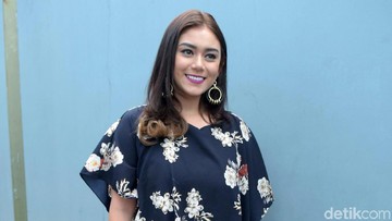 THALITA LATIEF TAK MAU BANYAK BICARA SOAL PERCERAIANNYA DI PUBLIK