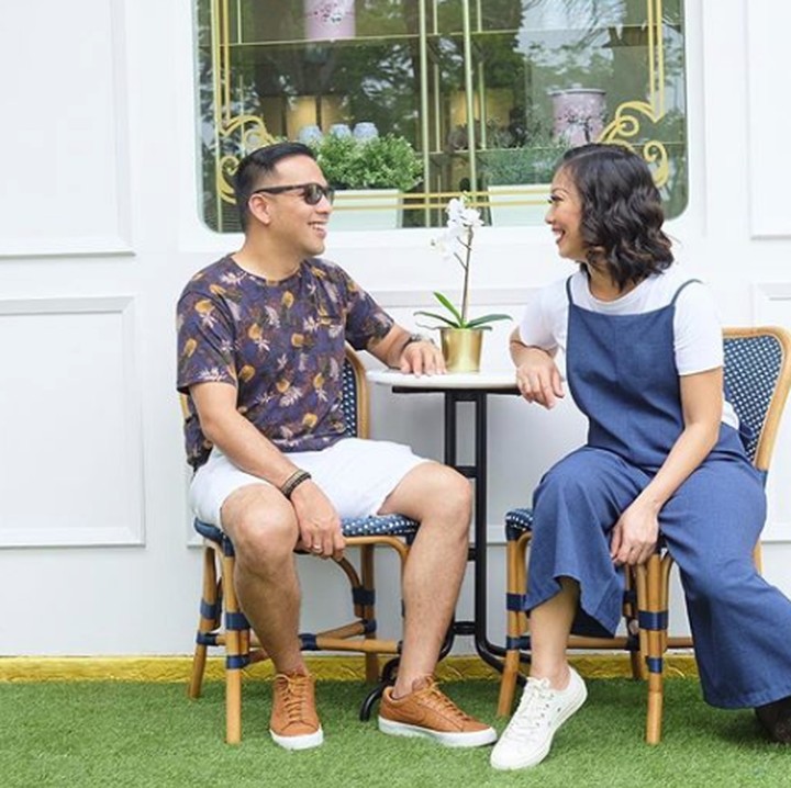 <p>Tanggal 1 Maret 2018 lalu, Nola dan Baldy merayakan ulang tahun pernikahannya yang ke-14. (Foto: Instagram @riafinola)</p>