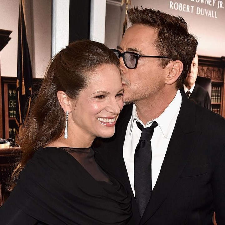 <p>Nggak heran, Robert sayang dan kagum banget sama sang istri yang berprofesi sebagai produser ini. (Foto: Getty Images/Kevin Winter)</p>