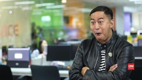 VIDEO: Gaya Rap Pandji untuk 'Tertawakan' Indonesia