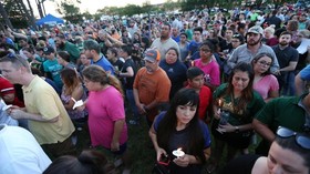 Warga Texas Hadiri Pemakaman Gadis Pakistan Korban Penembakan