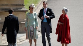 FOTO: Busana Terbaik di Pernikahan Pangeran Harry-Markle