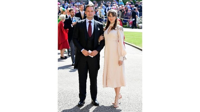 FOTO: Busana Terbaik di Pernikahan Pangeran Harry-Markle