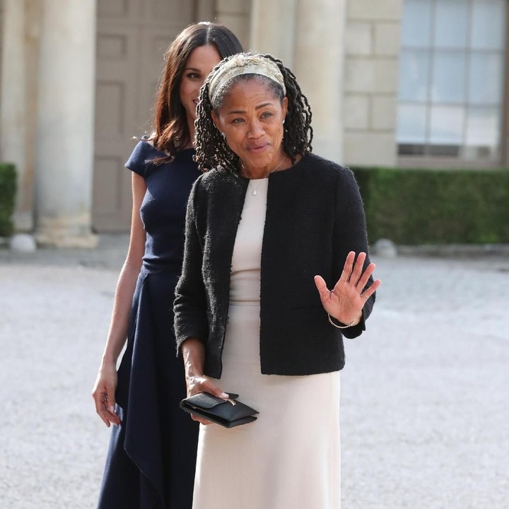 <p>Sebagai informasi, ibunda Meghan dahulu pernah menjadi penata rias atau <em>make up artist</em> di acara TV General Hospital. Di tempat tersebutlah, Doria Ragland dan Thomas Markle saling bertemu untuk pertama kali. (Foto: Steve Parsons/Getty Images)</p>