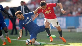 Tinggalkan Chelsea, Fabregas Diburu Empat Klub Raksasa