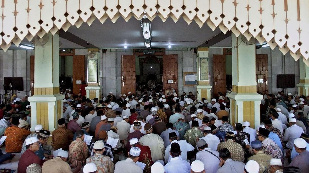 Kumpulan Ceramah Awal Sholat Tarawih yang Singkat dan Penuh Makna