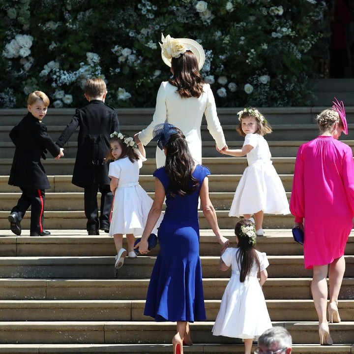 Dalam momen pernikahan sang paman, Pangeran Harry, dengan Meghan Markle, Putri Charlotte bertugas jadi bridesmaid. Sedangkan Pangeran George menjadi page boy. (Foto: Getty Images)