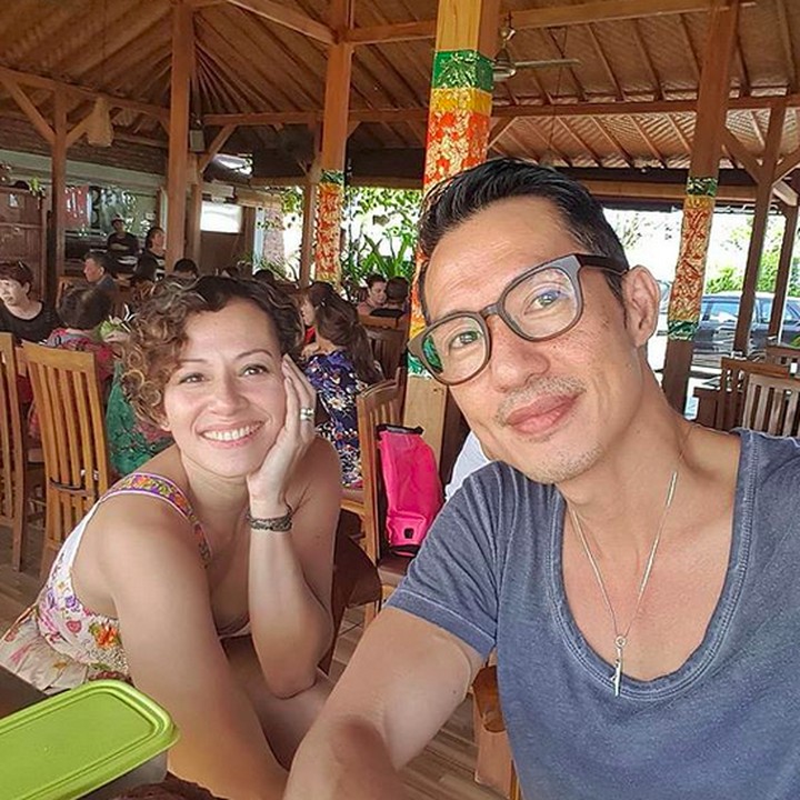 <p>Erwin dan Jana dikaruniai 4 anak, 3 anak laki-laki dan 1 anak perempuan. (Foto: Instagram/ @janaparengkuan)  </p>