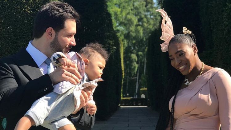 Kesedihan bisa dirasakan ibu ketika nggak menyaksikan pencapaian milestone buah hatinya. Ini juga pernah dialami Serena Williams, Bun.