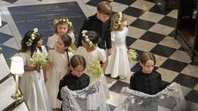 FOTO: Si Gemas 'Pencuri Perhatian' di Pernikahan Harry-Meghan