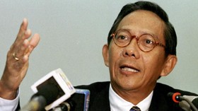 Bangga dan Haru Ginanjar Kartasasmita Lihat Anak Jadi Mensos