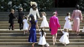 FOTO: Si Gemas 'Pencuri Perhatian' di Pernikahan Harry-Meghan Anak-anak pengiring pengantin di pernikahan Harry dan Meghan Markle terlihat menggemaskan, termasuk Pangeran George dan Putri Charlotte.