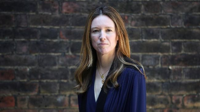 Meghan Markle mengenakan gaun pengantin rancangan Clare Waight Keller saat menikah dengan Pangeran Harry, Sabtu (19/5) lalu. Siapa Keller?