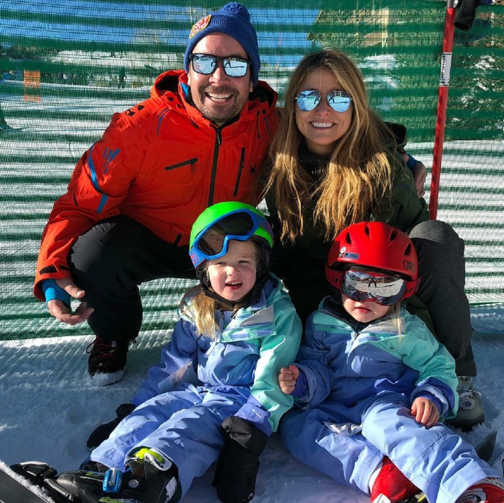 <p>Ini dia, si presenter Jimmy Fallon bersama keluarga kecilnya. (Foto: Instagram/jimmyfallon)</p>