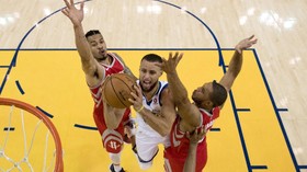 Warriors Unggul 2-1 Atas Rockets di Final Wilayah Barat NBA