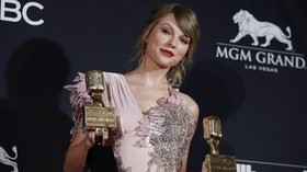 Dua Kucing Peliharaan Taylor Swift Jadi Cameo di 'Deadpool 2'