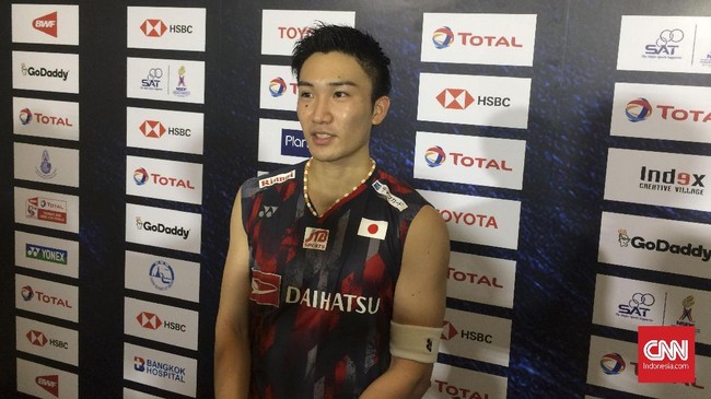 Lepas dari sanksi larangan bertanding akibat judi ilegal, Kento Momota berharap bisa membawa Jepang kembali jadi juara Piala Thomas.