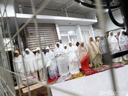 Kapan Jadwal Tarawih Pertama 2026?