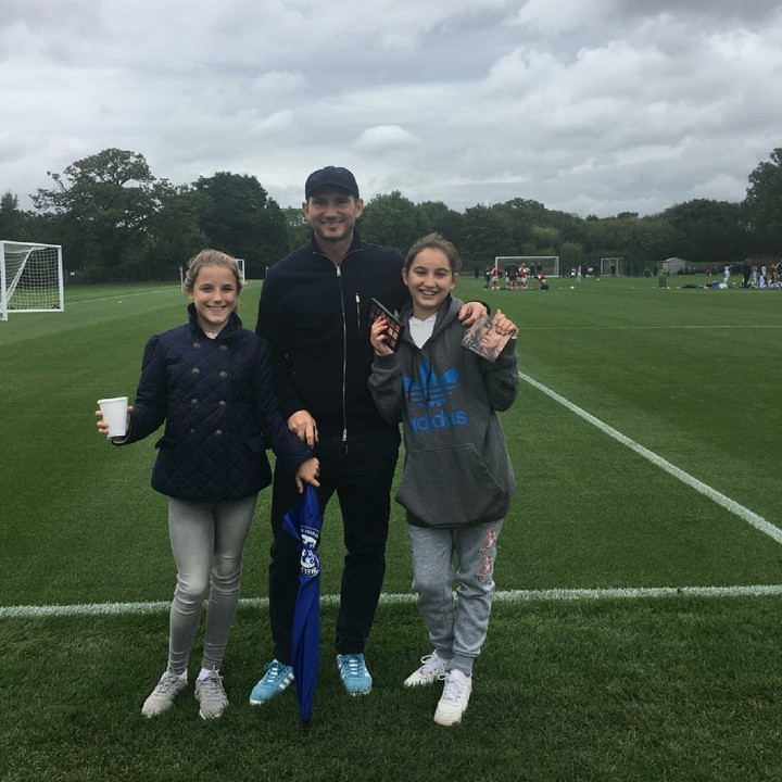 <p>Lampard sering juga lho mengajak putrinya ke lapangan hijau. (Foto: Instagram/franklampard)</p>