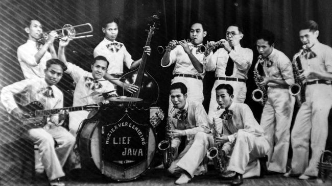 Autentik dianggap sebagai daya magis yang membuat karya-karya Ismail Marzuki abadi. Karya-karya itu diciptakan malam-malam sembari begadang dan merokok.