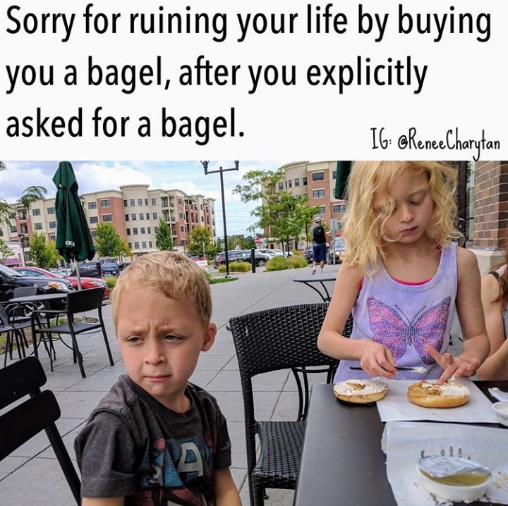 <p>Anak minta makanan tertentu, tapi ketika sudah dibelikan makanan yang diinginkan malah ogah-ogahan makannya. Hiks, sedihnya. (Foto: Instagram @reneecharytan)</p>