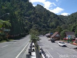 Tlogo Putri Kaliurang: Daya Tarik, Aktivitas, Harga Tiket, dan Lokasi