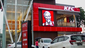KFC Tumbang Tutup Gerai, Potong 50% THR Karyawan
