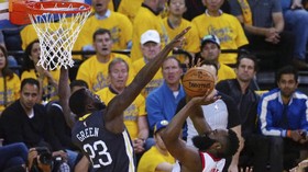 Final Wilayah Barat NBA: Rockets Imbangi Warriors 2-2