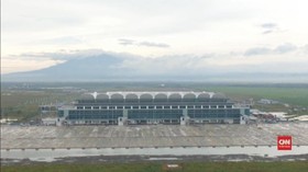 VIDEO: Pesawat Kepresidenan Mendarat di Bandara Kertajati
