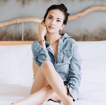 Reaksi Teman Saat Lihat Status WA Vanessa Angel Usai Kecelakaan