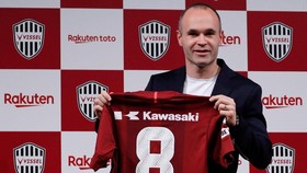Iniesta Datang, Liga Jepang Ubah Regulasi