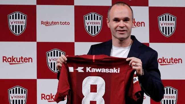 Mantan gelandang Barcelona Andres Iniesta resmi memperkuat klub papan atas Liga Jepang, Vissel Kobe, setelah menandatangani kontrak berdurasi dua tahun.