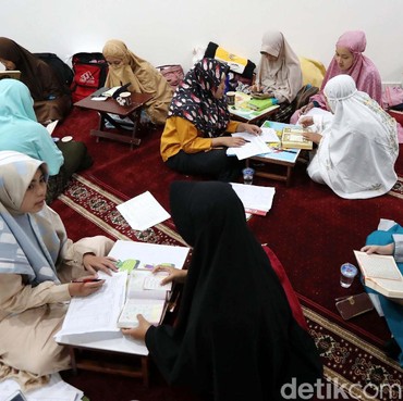 Ini 7 Amalan yang Bisa Dilakukan di 10 Hari Terakhir Ramadan 2025