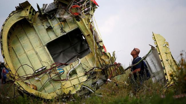 Penyelidik Sebut Rudal Rusia Tembak Jatuh Pesawat MH17