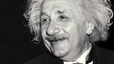 img-title 4 Orang Terkaya di Dunia dengan IQ Rendah di Bawah Einstein