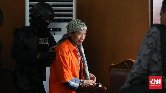 Selain menerjunkan 400 personel, polisi juga menyiapkan rekayasa lalu lintas di sekitar PN Jaksel untuk mengamankan sidang vonis Aman Abdurrahman hari ini.