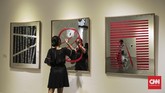 FOTO: Refleksi 20 Tahun Reformasi dalam Seni Seniman Hafiz Rancajale mengamati kondisi sekitar selama 20 tahun usai reformasi, dan menuangkannya dalam pemikiran seni untuk pameran 'Social Organism.'