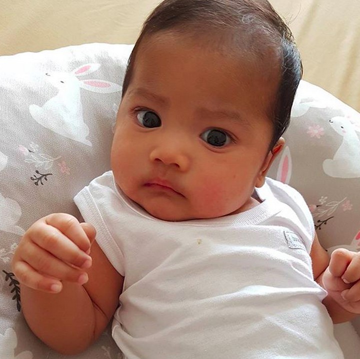 <p>Sekarang umur Qisya 8 bulan, Bun. (Foto: Instagram/ @tina_talisa)</p>
