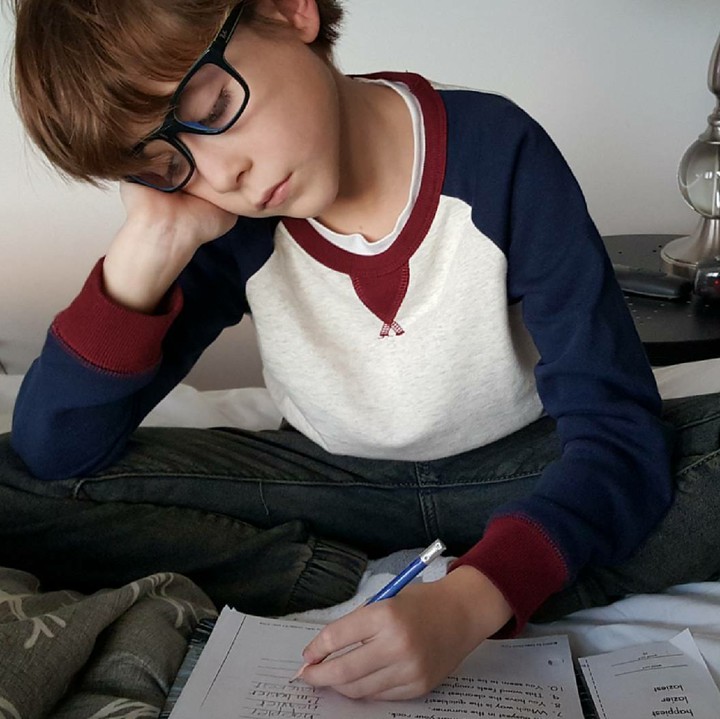<p>Walaupun sibuk sebagai aktor, Jacob nggak lupa nih sama kewajibannya sekolah. (Foto: Instagram/jacobtremblay)</p>