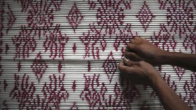 FOTO: Mengenal Tenun Ikat Troso