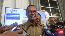 PSBB Jakarta Larang Resepsi, Pernikahan Tetap Diizinkan