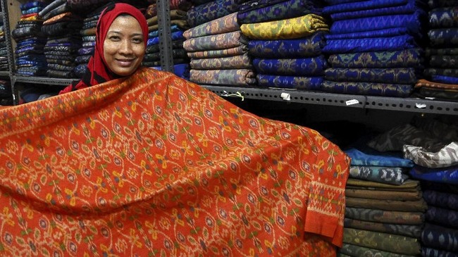 FOTO: Mengenal Tenun Ikat Troso
