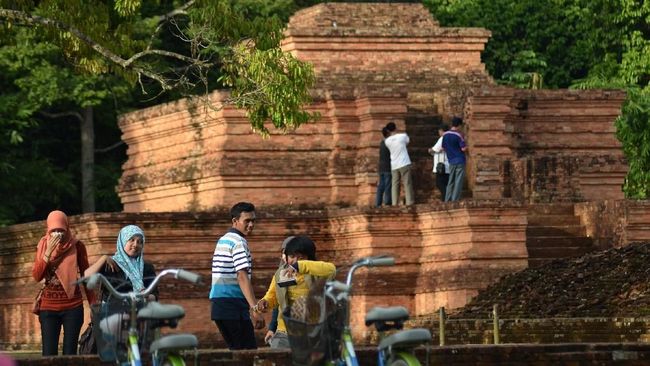Kampanye ini merupakan bagian dari program Gerakan Nasional Bangga Buatan Indonesia dan Bangga Berwisata #diIndonesiaAja.