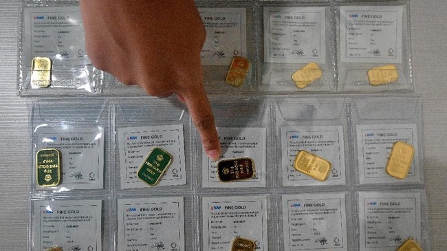 Harga emas Antam stagnan di level Rp939 ribu per gram pada Senin (31/10).
