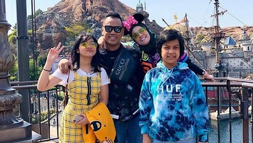 img-title Lirik Lagu Mimpi Terindah - Cinta Kuya ft Uya Kuya
