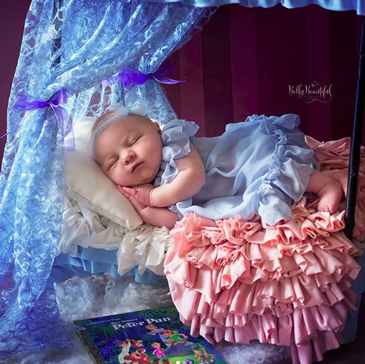 <p>Wendy, Wendy, bangun. Sebentar lagi Peter Pan bakal ngajak kamu ke Neverland.(Foto: Instagram/ @bellybeautifulportrait)</p>
