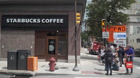VIDEO: Disebut 'Rasis', 8.000 Gerai Starbucks Tutup Sehari