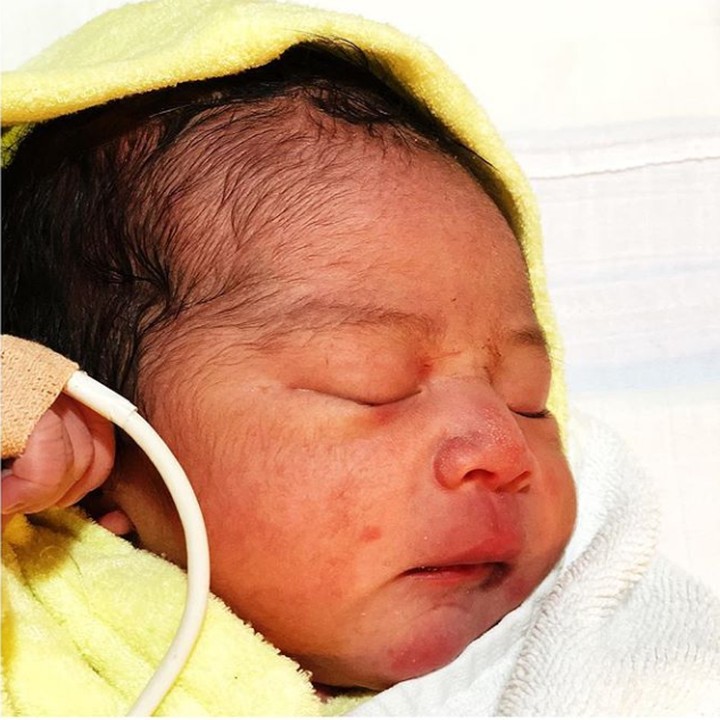 <p>Kenalkan, ini Abraham Zhafir Ganesha, anak keempat Giring yang belum lama lahir. (Foto: Instagram @giring)</p>