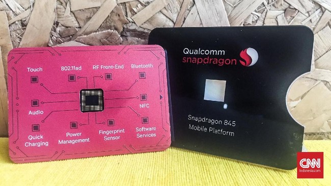 Dibandingkan dengan pendahulunya Snapdragon 855, kinerja CPU Snapdragon 865 lebih cepat karena ditingkatkan sekitar 20 persen.