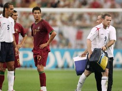 Drama Rooney-Ronaldo: Dulu Kedipan Mata, Sekarang Sindiran Iri